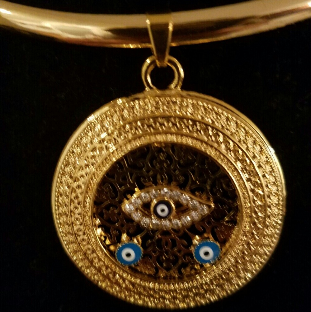 Greek necklace and omega chain